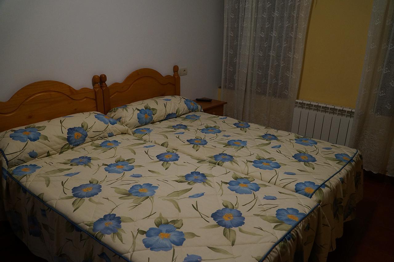 Hostal Camino Real Calzadilla de la Cueza ภายนอก รูปภาพ