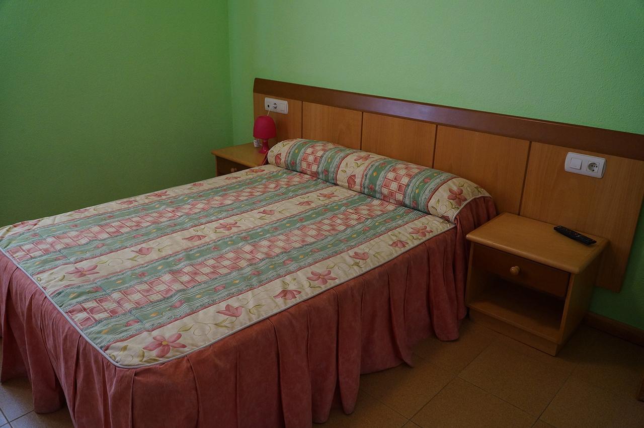Hostal Camino Real Calzadilla de la Cueza ภายนอก รูปภาพ